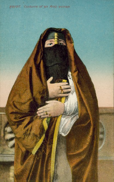 Egypten, Kostume af en arabisk kvinde (farvefoto) af European Photographer