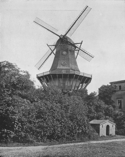 Den berømte vindmølle i Potsdam (s/h foto) af European Photographer