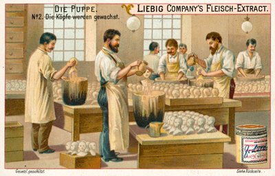 Voksning af dukkehoveder (chromolitho) af European School