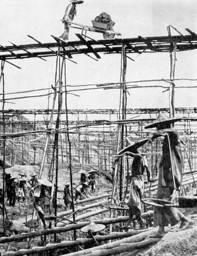 Primitive metoder i verdens rigeste tindistrikt, Taiping, Kina, 1936. af Ewing Galloway