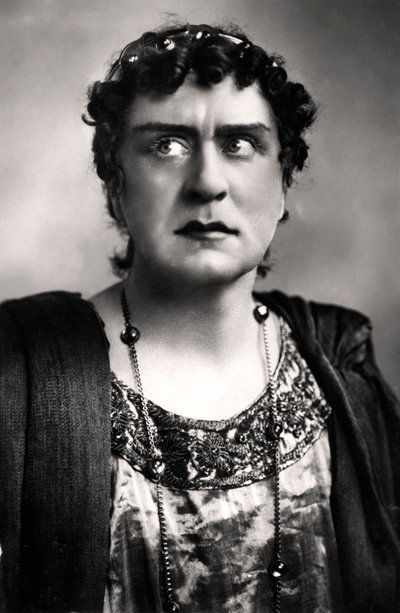 Herbert Beerbohm Tree 1853-1917, engelsk skuespiller, 1906. af F. W. Burford