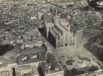 [Milanos domkirke] af Fedele Azari