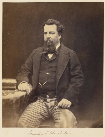 [Kaptajn J. Chamberlain] af Felice Beato