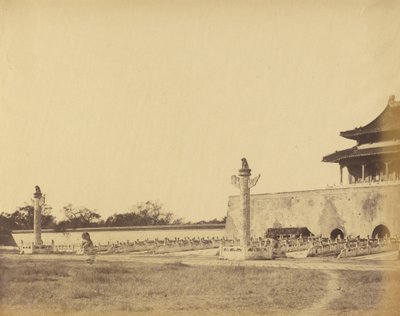 Indgang til Vinterpaladset, Pekin, oktober 1860 af Felice Beato