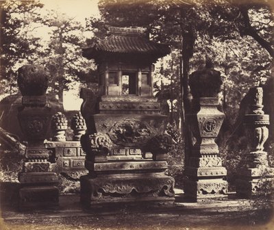 Interiøret i graven på depotet nær Peking af Felice Beato