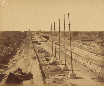 Top of the Wall fra Antin Gate overtaget af britiske og franske tropper, 21. oktober 1860 af Felice Beato