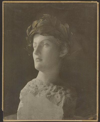 En ung engelsk pige af Fernand Khnopff