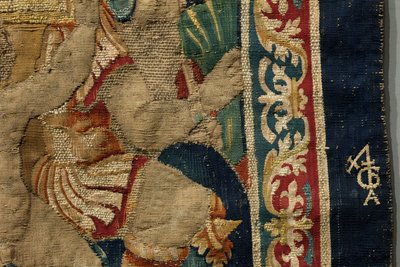 Gobelin, der viser erobringerne af kong Alfonso V af Portugal (Conquistas de Alfonso V de Portugal), Tournai. Detalje. (uld og silke) af Flemish School