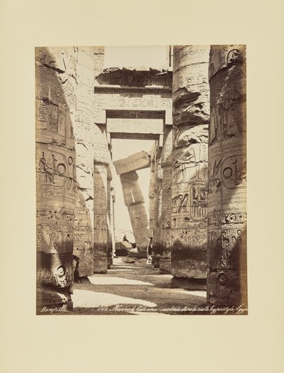 Karnak. Skrå søjle i hypostylehallen, Egypten af Félix Bonfils