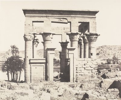 Øen Fileh Philæ, bygning fra øst - vestlig facade - Udsigt over P..., 1851-52, trykt 1853-54. af Félix Teynard