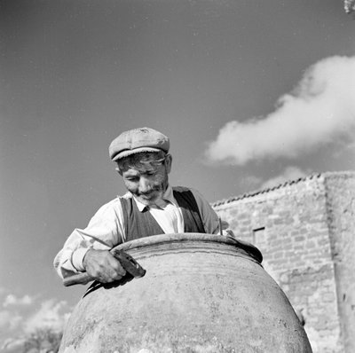 "Orciaro", Agrigento af Fosco Maraini