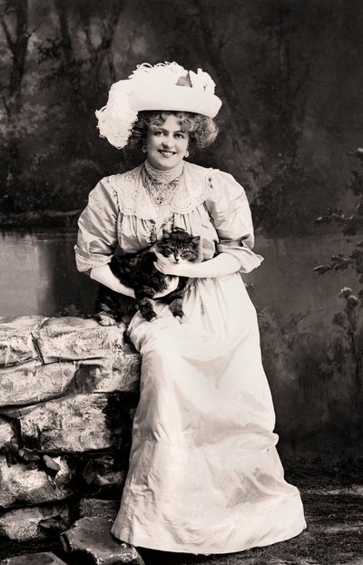 Marie Studholme 1875-1930, engelsk skuespillerinde, 1900-tallet. af Foulsham and Banfield