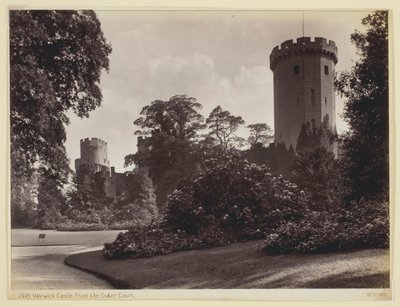 Warwick Castle, fra Outer Court, 186094. af Francis Bedford
