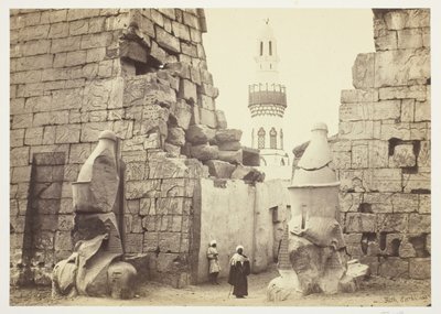 Indgang til det store tempel, Luxor af Francis Frith