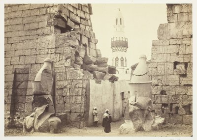 Indgang til det store tempel, Luxor, 1857. af Francis Frith
