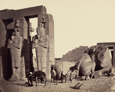 Faldet kolos fra Ramesseum, Theben af Francis Frith