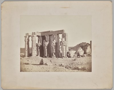 Faldet statue ved Ramasseum, Theben af Francis Frith