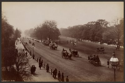 Hyde Park, The Row af Francis Frith