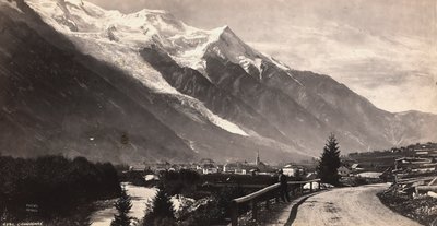 Panoramaudsigt over Chamonix-Mont Blanc i Frankrig af Francis Frith