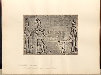 Skulpturer, Denderah, "Kleopatra og hendes søn, Nero Casar" af Francis Frith