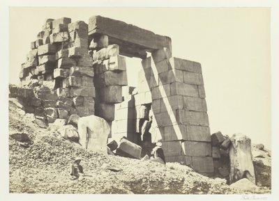 Granitpylonen, Theben, 1857. af Francis Frith