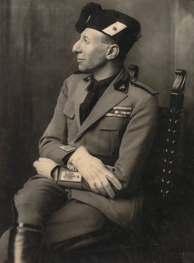 Album MVSN- Blackshirts: Augusto Turati i uniform Militia af Fratelli Alinari Fratelli Alinari