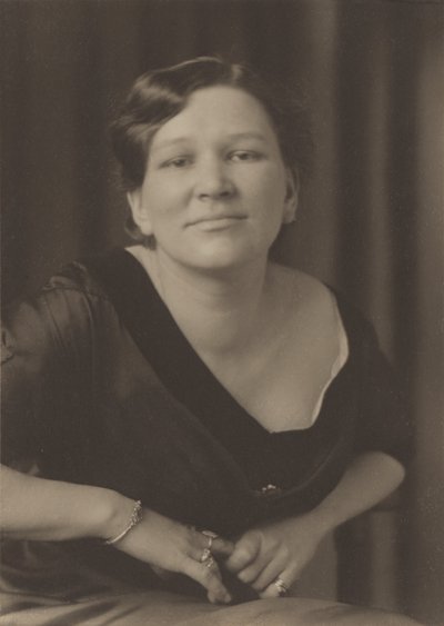 Phyllis Hatton af Frederick H. Evans