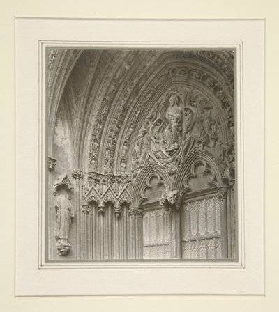 Lincoln Cathedral, South East Porch af Frederick Henry Evans