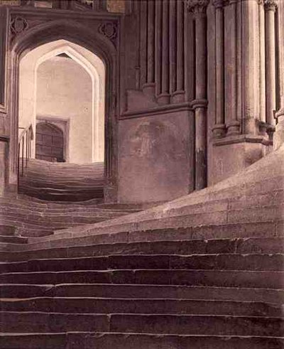 The Steps of Wells Cathedral af Frederick Henry Evans