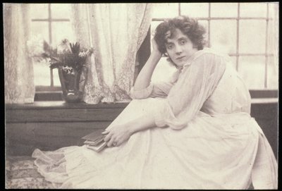 Portrætfotografi af Beatrice Stella Tanner (1865-1940) Fru Patrick Campbell, af Frederick Hollyer (1837-1933) af Frederick Hollyer
