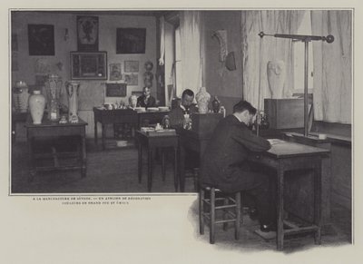 Udsmykningsværksted på Sevres porcelænsfabrik, Frankrig (s/h foto) af French Photographer