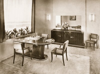 Spisestue fra Ensembles Mobiliers, pub. 1937. af French Photographer