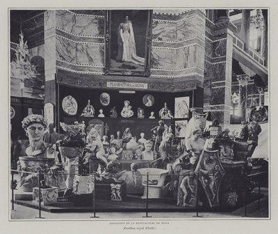 Udstilling af varer fra Signa-fabrikken, Firenze, i den italienske pavillon på Exposition Universelle 1900, Paris (s/h-foto) af French Photographer