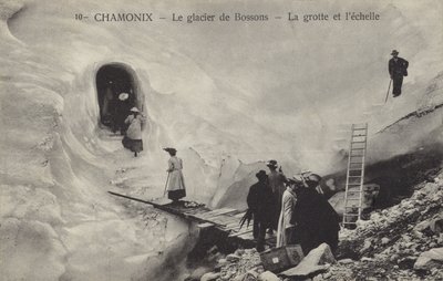 Isgrotte og stige, Bossons Glacier, Chamonix, Frankrig (s/h foto) af French Photographer