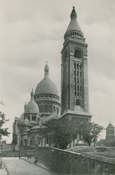 La Basilique du Sacre-Coeur, Campanile, Basilica of Sacre-Coeur og Campanile (fotogravering) af French Photographer