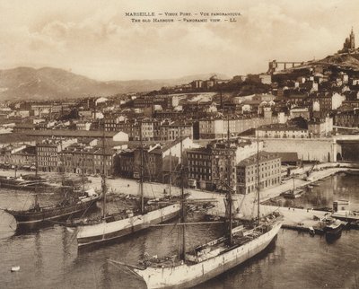 Marseille / Marseilles: Vieux Port, panoramaudsigt (s/h-foto) af French Photographer