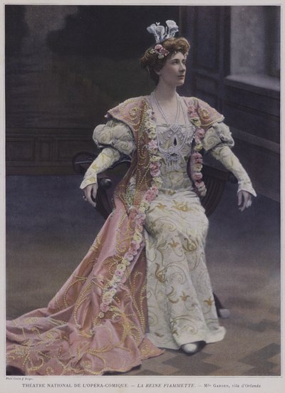 Mary Garden som Orlanda i La Reine Fiammette (farvet foto) af French Photographer