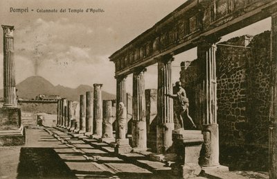Pompeji - søjlegang af Apollontemplet. Postkort sendt i 1913. af French Photographer