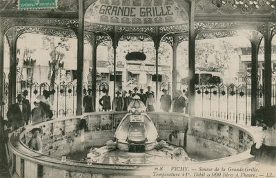 Kilde til Grand Grille foråret i Vichy. Postkort sendt i 1913. af French Photographer