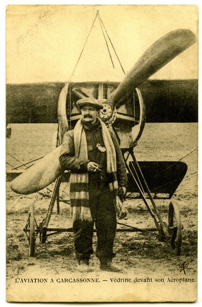 Den berømte flyver Jules Vedrines af French Photographer