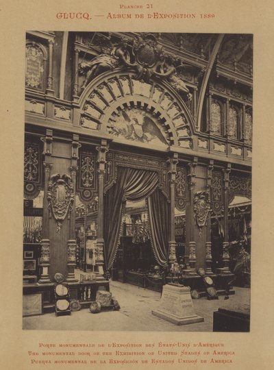 Den monumentale dør til udstillingen i USA af French Photographer