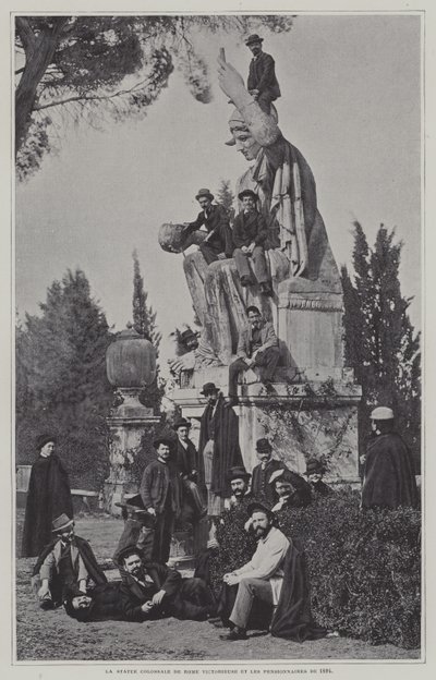 Besøgende ved statuen af Rom Victorious af French Photographer