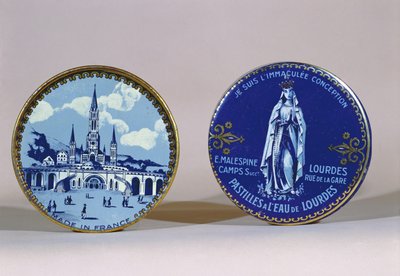 Æske med pastiller lavet med Lourdes vand af French School