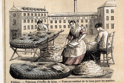 Beskrivelse af de forskellige anvendelser og produkter af får: arbejdere, der karter uld til madrasser i en fabriks gård. Tavle "" Les Moutons"" i "" les Recreations instructives"" Synoptisk maleri af Jules DELBRUCK, gravering fra 1860. Privat samling. af French School