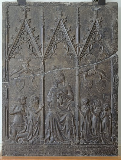 Begravelsesstela af Sacquespee-familien, fra St. Nicaise-kirkegården i Arras, 1376 (tournai-sten) af French School
