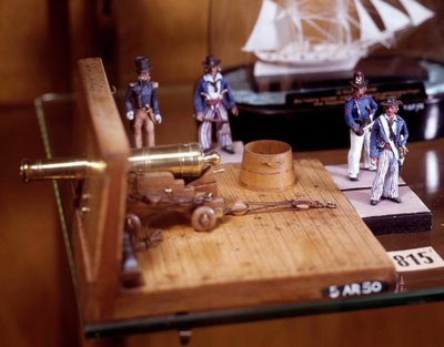 Militær model: soldater og en kanon af den franske flådes miniaturer. 19. århundrede. Paris, Musee de la Marine af French School