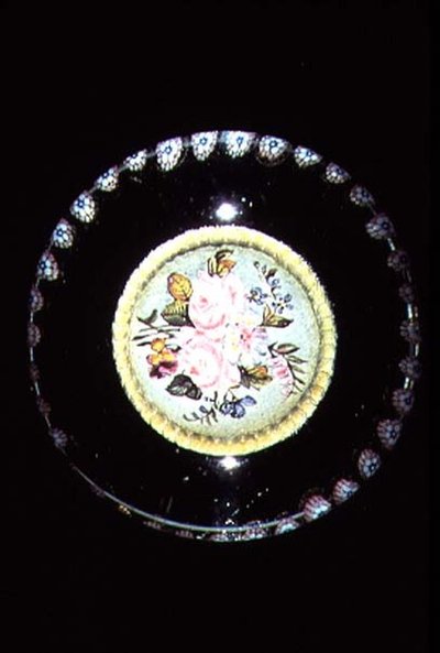 Plaque, sulfid med blomsterbuket, ca. 1845-55 af French School