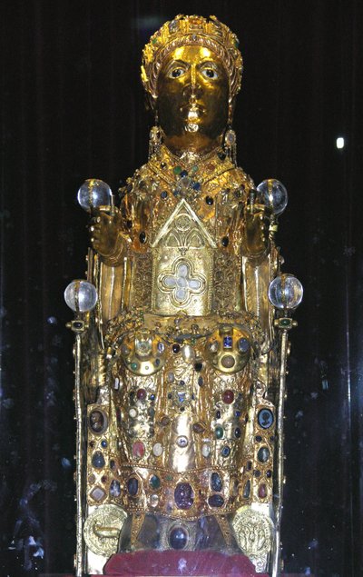 Relikviestatue af St. Foy, ca. 980 (guld, sølv, træ, ædel- og halvædelsten) (se også 121295 & 245222) af French School