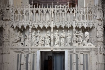 Scener af koret i katedralen i chartres af French School