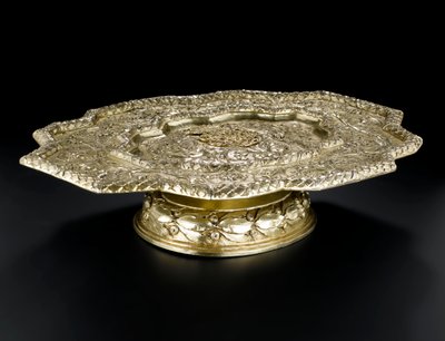 Silver-gilt salver of shaped outline, from the Lennoxlove toilet service, owned by Frances Teresa Stewart, Duchess of Richmond and Lennox: French, Paris, 1666 - 1667dani af French School